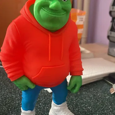 Urban Vibe Shrek – 21 cm (noAMS) | Shrek streetwear in FDM