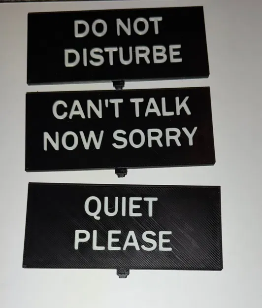 Bảng để bàn (Desk Sign) kèm đế giữ và các tấm bảng - Image 1