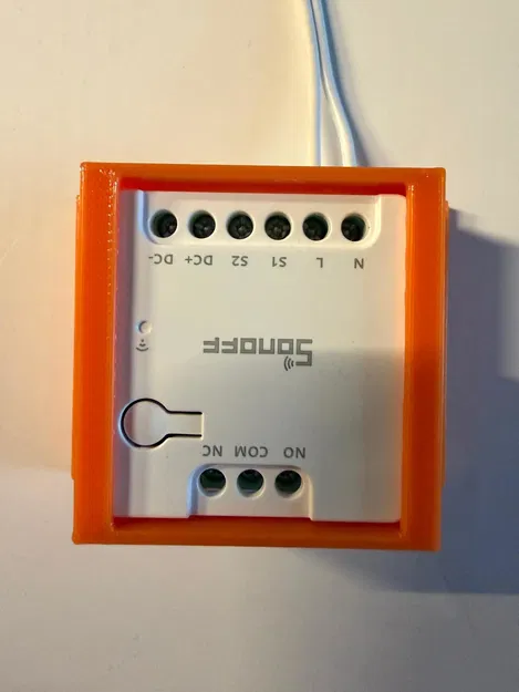 Support Sonoff – Giá treo tường cho Sonoff Mini D - Image 1