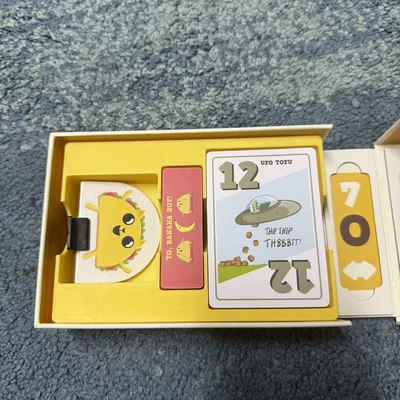 Khay chia ngăn hộp cho Tacocat spelled backwards