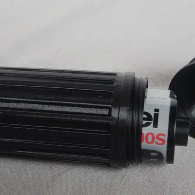 Hộp nắp vặn cho 2 film 135 (Kleinbild) – Screw top container for 2 cartridges