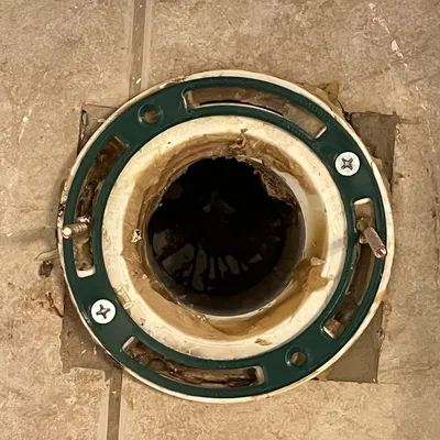 Miếng Sửa Chữa Vòng Bắt Bồn Cầu (Toilet Mounting Ring Repair Pieces)