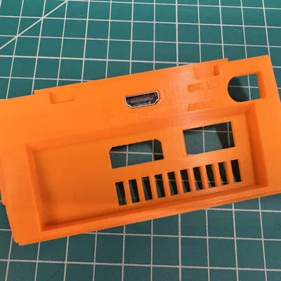 Tấm Rear I/O thay thế cho GameCube dùng RetroGEM