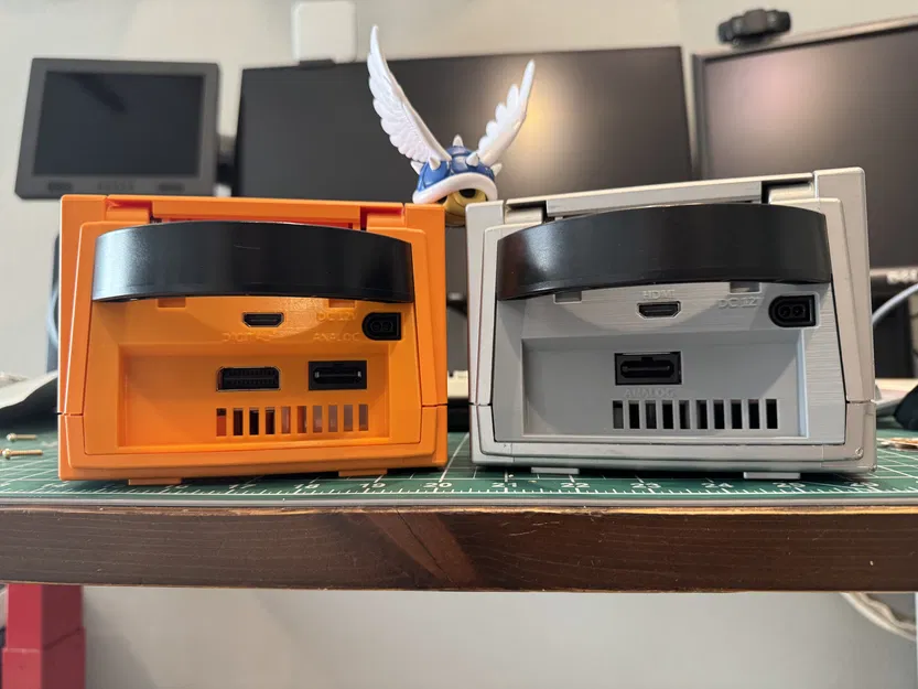 Tấm Rear I/O thay thế cho GameCube dùng RetroGEM - Image 2