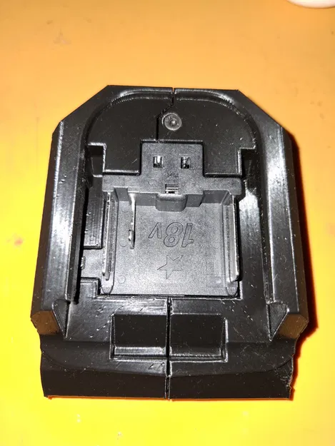 Giá đỡ pin Makita sang Kärcher có hốc khóa (locking recess) - Image 6