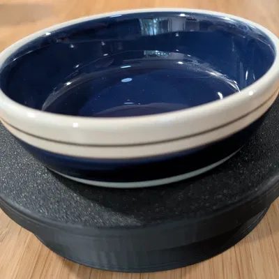 Đế tô chống kiến (anti-ant bowl base)