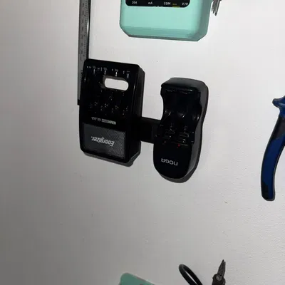 Giá đỡ ổ cắm treo tường bắt vít