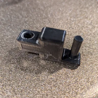 AR Takedown Hold-Open