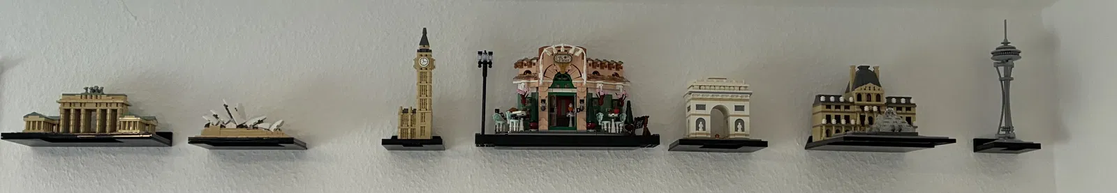 Giá treo tường cho các bộ LEGO (Wall Mounts for LEGO Sets) - Image 1