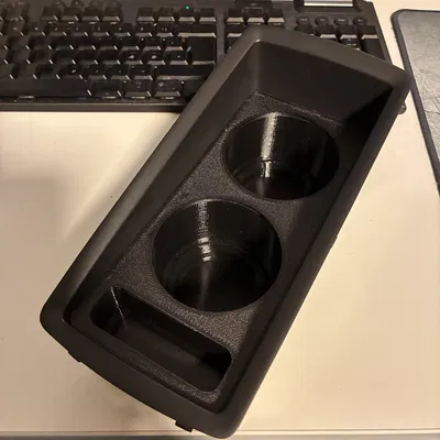 Mod khay để ly Volvo P1 (S40/C30/V50)