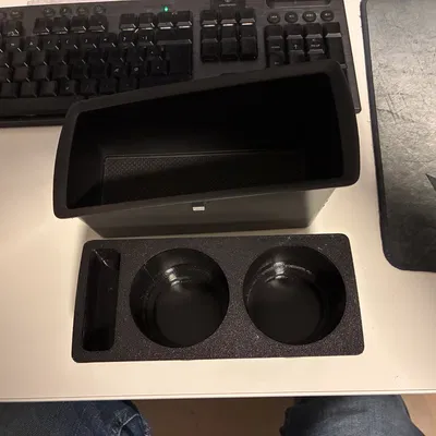 Mod khay để ly Volvo P1 (S40/C30/V50)