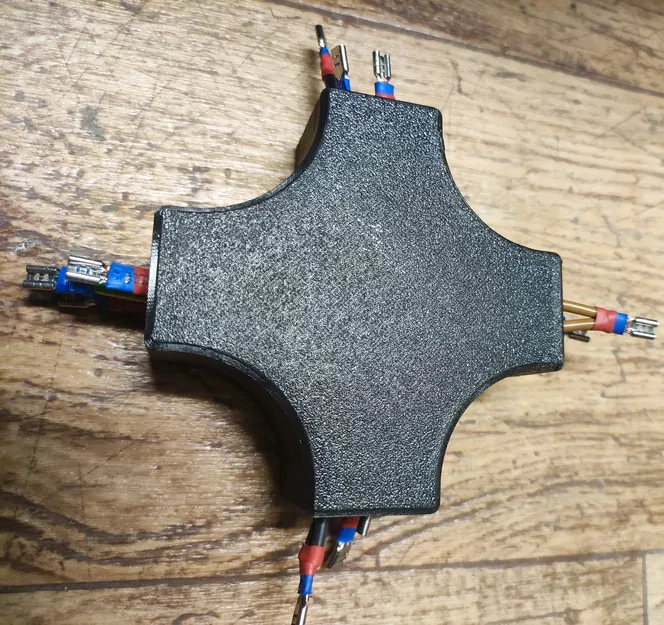 Hộp chia PowerCON / SpeakON 1:3 - Image 3