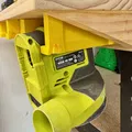 Ryobi One+ 18V - giá treo/holder cho máy chà nhám quỹ đạo Ryobi Orbital Sander - Thumbnail 2