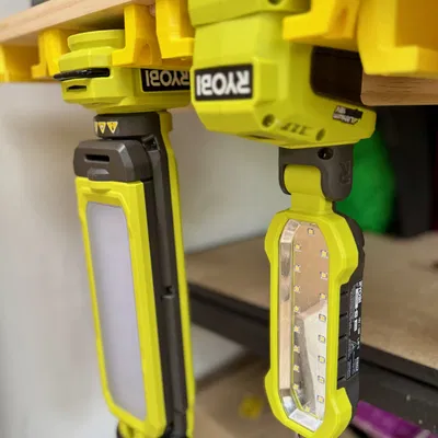 Ryobi One+ 18V - Giá treo dụng cụ cho đèn LED shop/project light