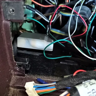 Miếng Vá Ngàm Gắn Stereo Xe GM G-Body 1978-1987