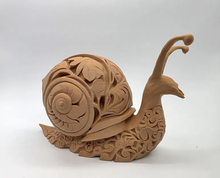 Ốc Sên Khắc Hoa Văn Tinh Xảo - Image 1