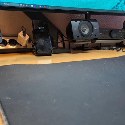 Logitech Z906 Tischhalterung – Giá đỡ để bàn cho loa Z906