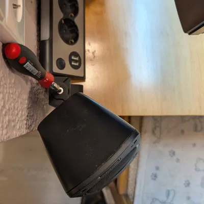 Logitech Z906 Tischhalterung – Giá đỡ để bàn cho loa Z906