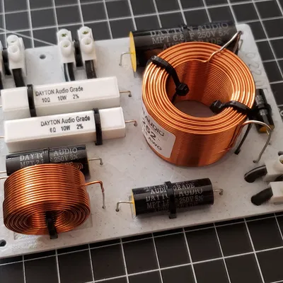 Board Crossover cho Loa Bookshelf Overnight Sensation