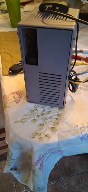 Vỏ CRT 4 inch cho Roku (có chỗ trống để gắn pin/loa) - Image 4