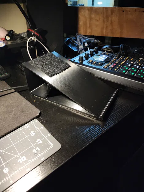 Stand cho Roland SP-404 mk2 (sp404 mk2 stand) - Image 2