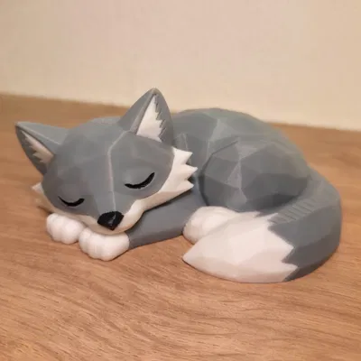 Sói Low Poly Dễ Thương Đang Ngủ
