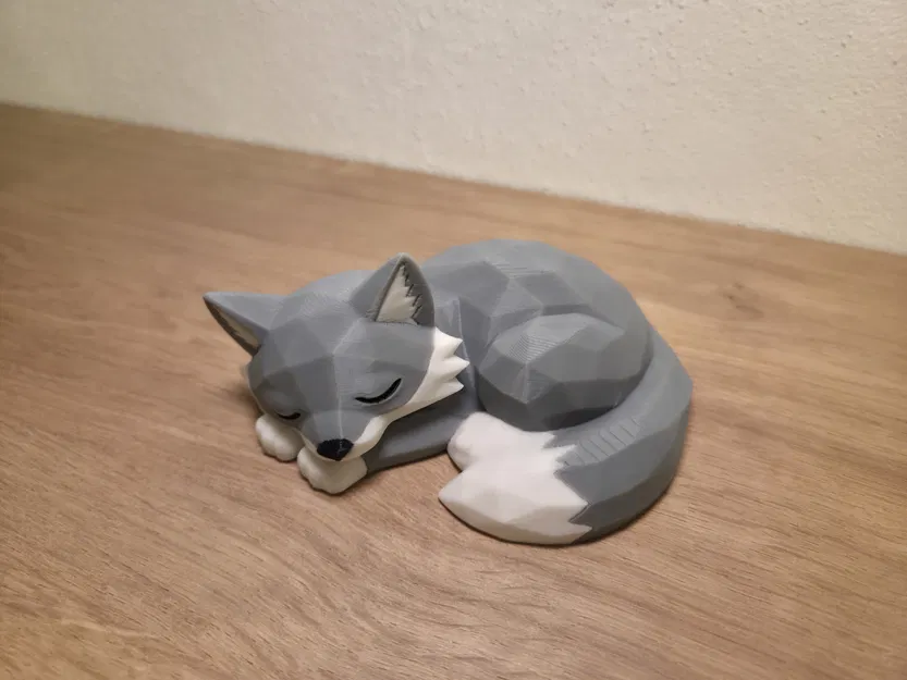 Sói Low Poly Dễ Thương Đang Ngủ - Image 3