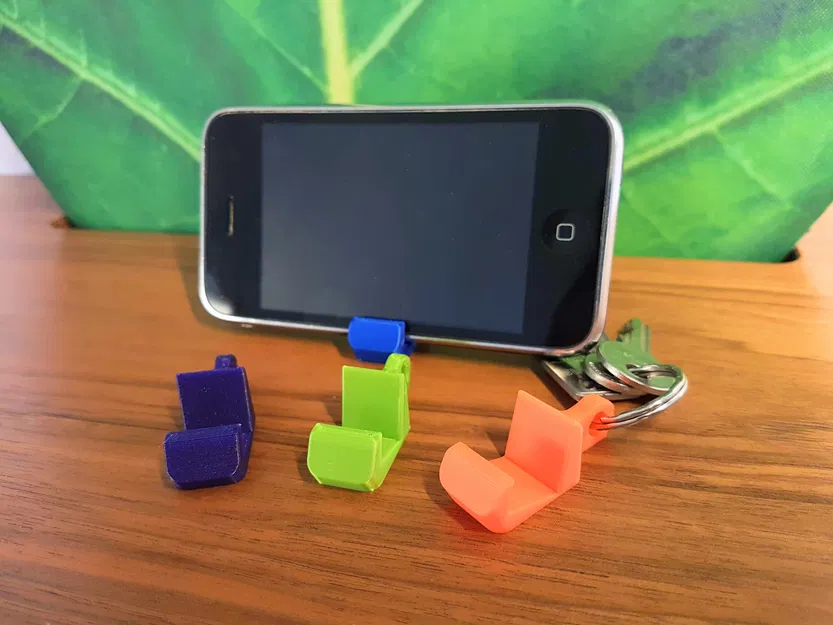 Giá đỡ điện thoại móc khóa (Keychain Phone Stand) - Image 1