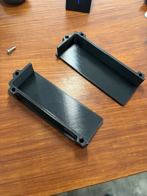 Giá đỡ iPad gắn dưới bàn (nhẹ) - Image 3