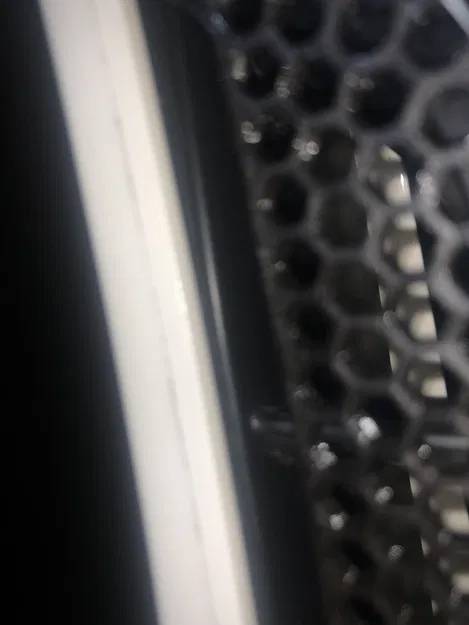 Honda Civic Type R (FL5) - Ốp/Lưới Chắn Khe Thoáng Vè Trước OEM+ Precision - Image 3