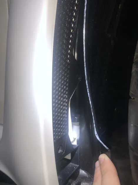 Honda Civic Type R (FL5) - Ốp/Lưới Chắn Khe Thoáng Vè Trước OEM+ Precision - Image 5