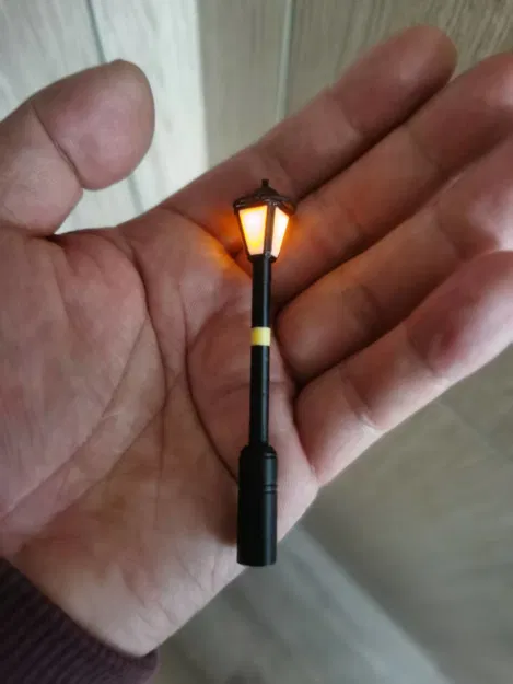 Bambu-Lab x1 – Cột đèn đường Yihe Road (Nam Kinh) - Image 1