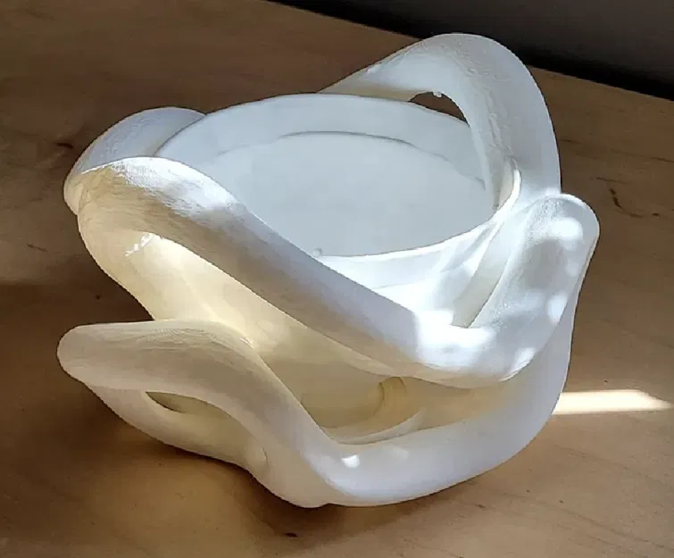 Doodle Planter – Chậu trồng cây - Image 1