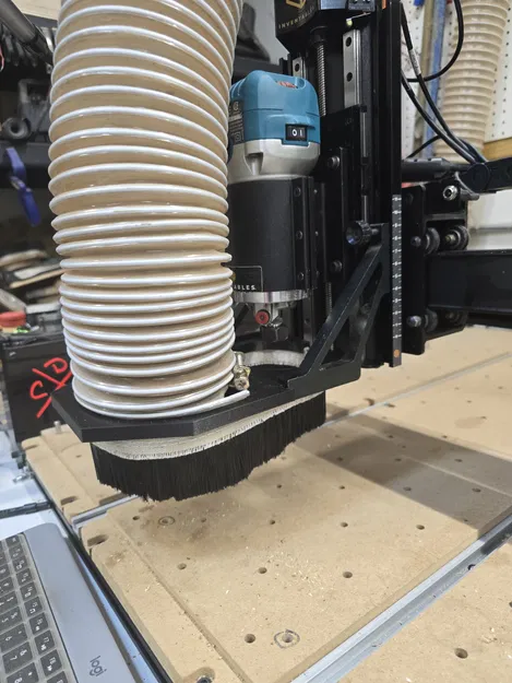 Giá đỡ (stand-off) ống hút bụi 4" cho X-Carve 4 - Image 4