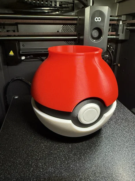 Bình hoa lấy cảm hứng từ Pokeball - Image 1