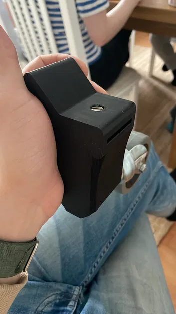 Bracket cố định bánh xe xoay phía trước cho Packout trolley - Image 2