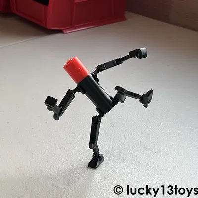 Battery Buddy – Figure khớp nối cho pin AA