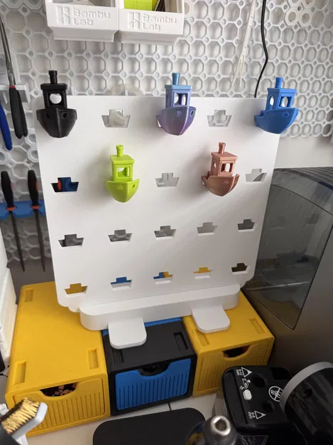 Benchy dock (Giá đỡ Benchy) - Image 1