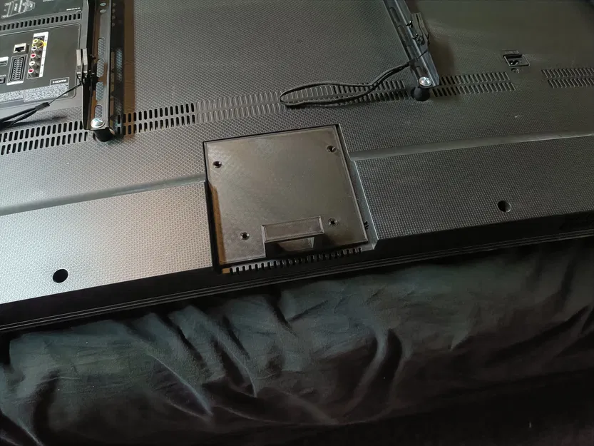 Ốp dẫn dây cho chân treo tường TV Samsung (cable guide for foot wallmount) - Image 3