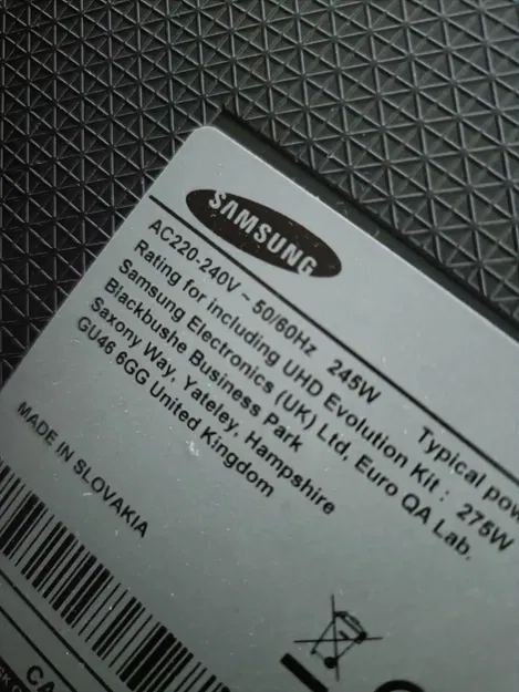 Ốp dẫn dây cho chân treo tường TV Samsung (cable guide for foot wallmount) - Image 5