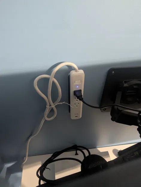 Ngàm gắn Surge Protector lên tường (Surge Protector Mount) - Image 2