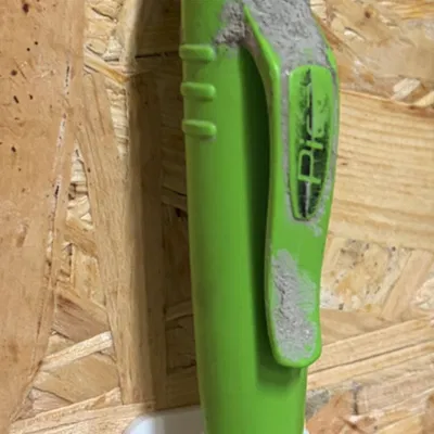 Giá treo bút chì Pica (bắt vít gắn tường)