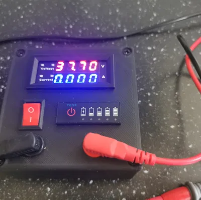 Bộ test LED dùng pin (Voltmeter + Ammeter) – USB-C sạc