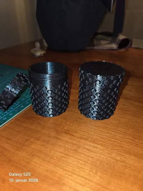 MYBOX – Hộp nhỏ có nắp vặn - Image 1