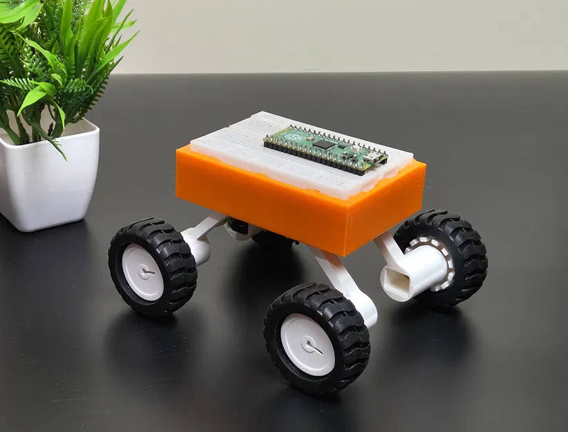 Breadboard Rover – Rover gắn breadboard trên nóc để dễ test - Image 1