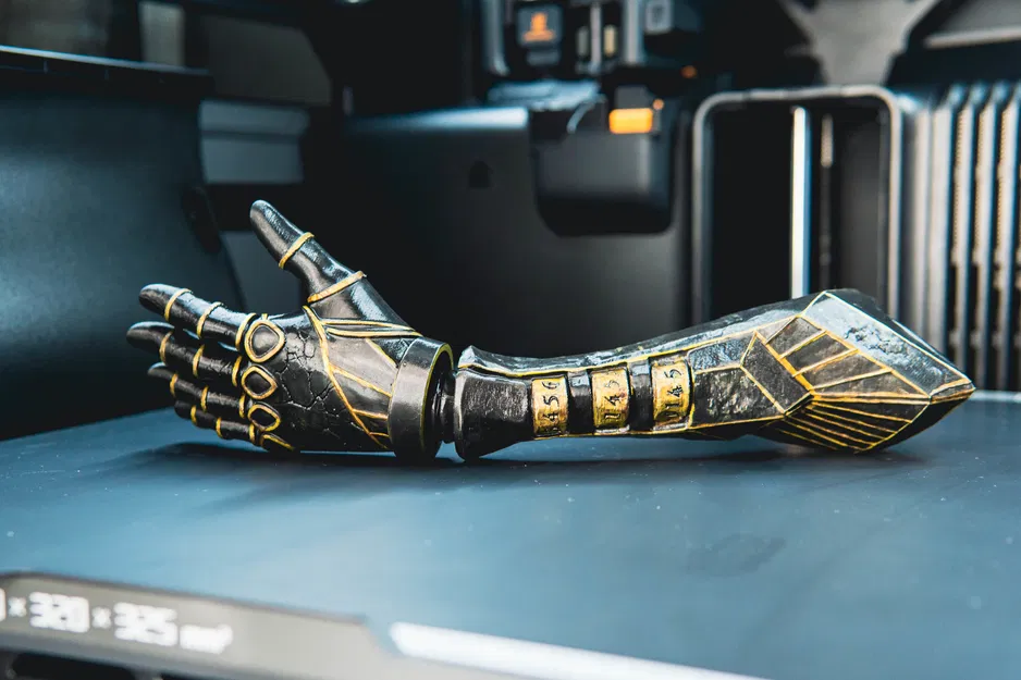 Cánh tay của Gustave - Clair Obscur Expedition 33 - Image 10