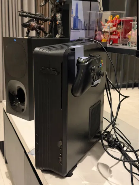 Giá treo tay cầm Xbox cho vỏ PC SilverStone Raven - Image 1