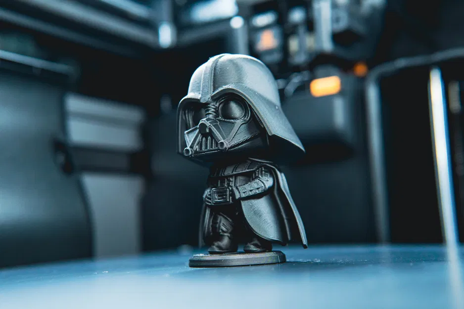 Mini Darth Vader - Image 1