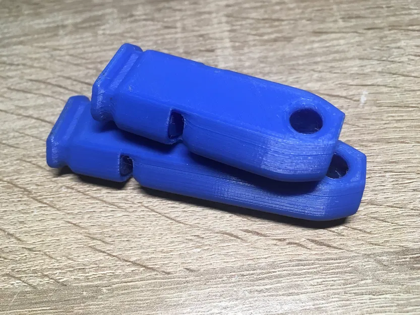 Còi báo hiệu khẩn cấp & còi thể thao (Emergency Signaling and Sports Whistle) - Image 1