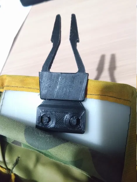 Buckle đực thay thế cho túi đạn kiểu M1967 (aftermarket) - Image 2